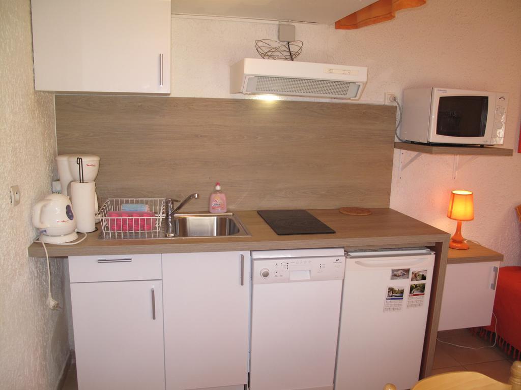 Residence Miro, Gites Avec Piscine Chauffee Et Tennis Les Arcs-sur-Argens 외부 사진