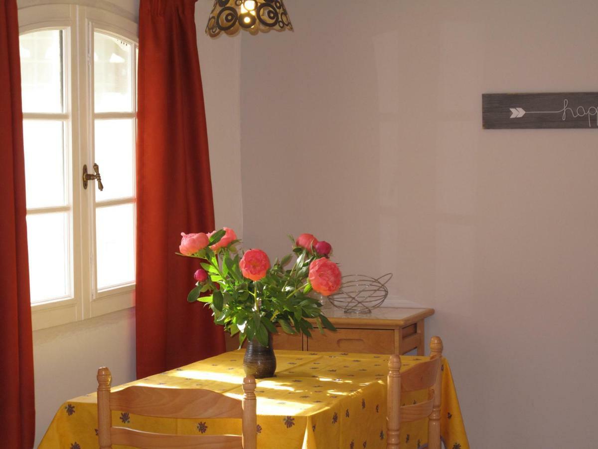 Residence Miro, Gites Avec Piscine Chauffee Et Tennis Les Arcs-sur-Argens 외부 사진