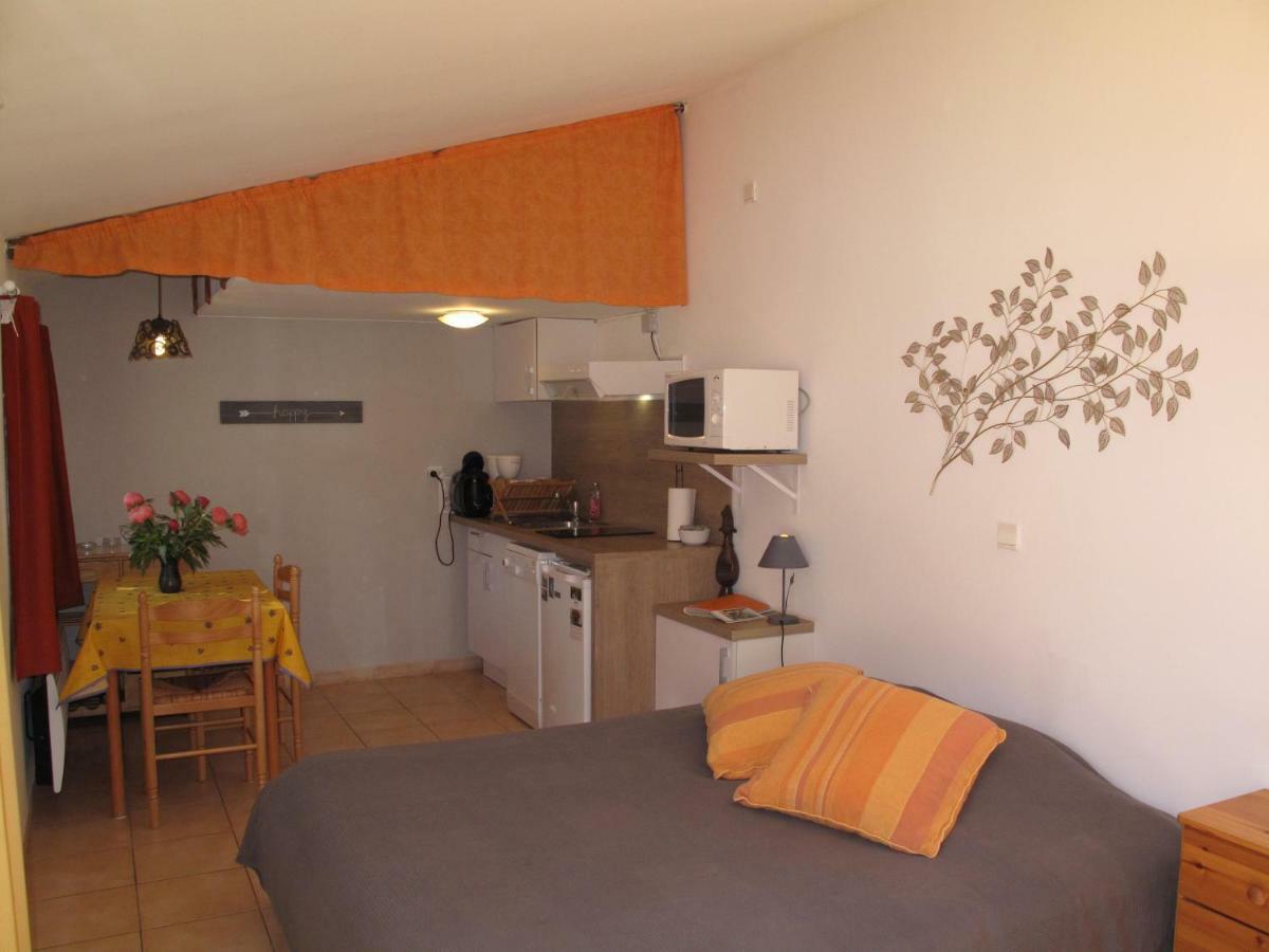 Residence Miro, Gites Avec Piscine Chauffee Et Tennis Les Arcs-sur-Argens 외부 사진