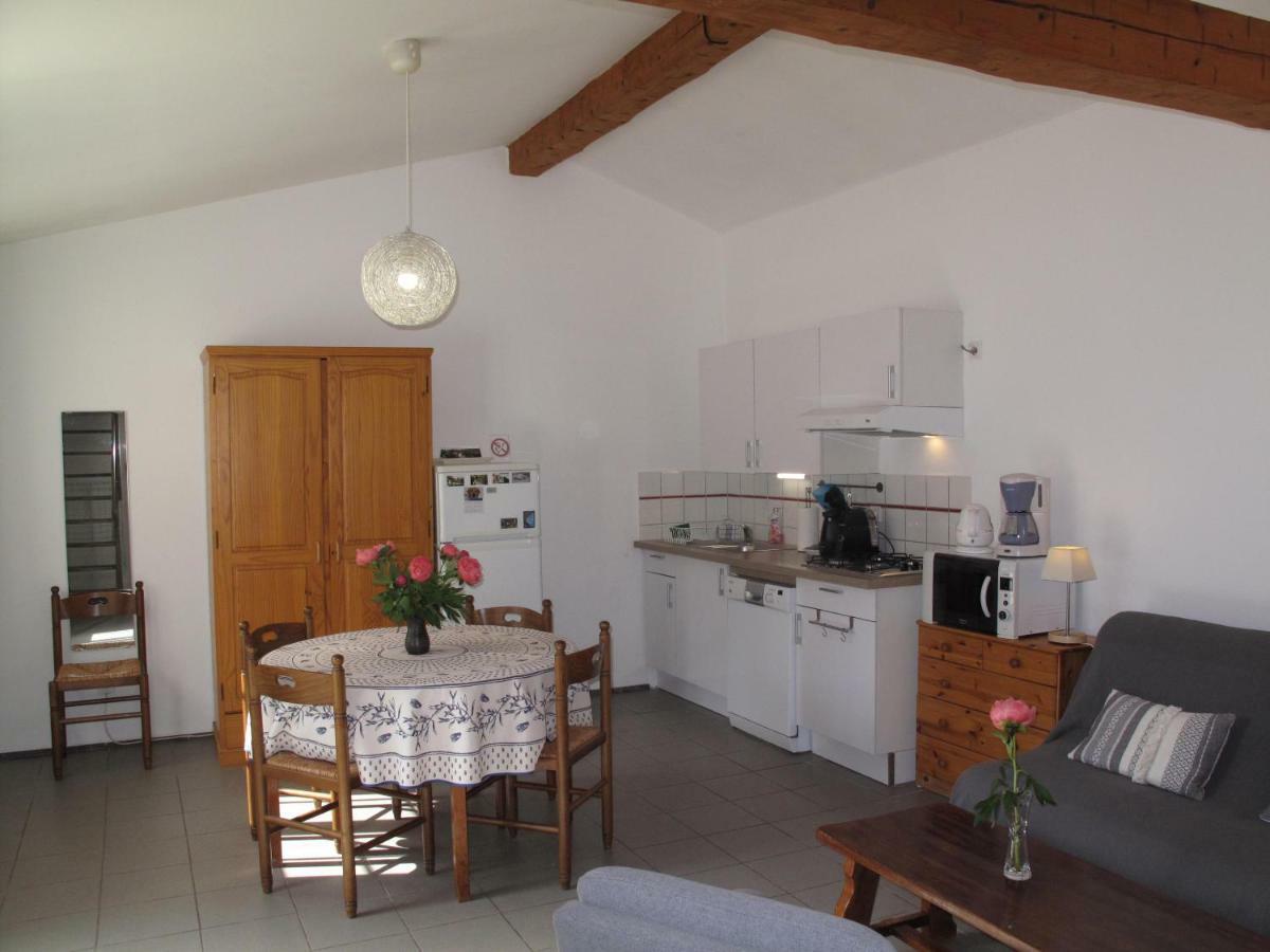Residence Miro, Gites Avec Piscine Chauffee Et Tennis Les Arcs-sur-Argens 외부 사진